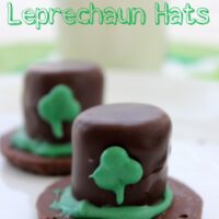how to make marshmallow leprechaun hats