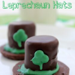 how to make marshmallow leprechaun hats