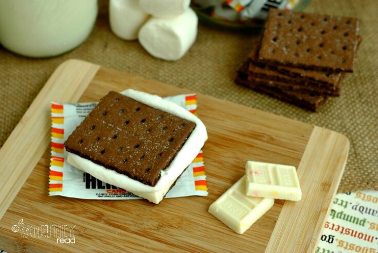Hershey's Candy Corn Chocolate S'mores