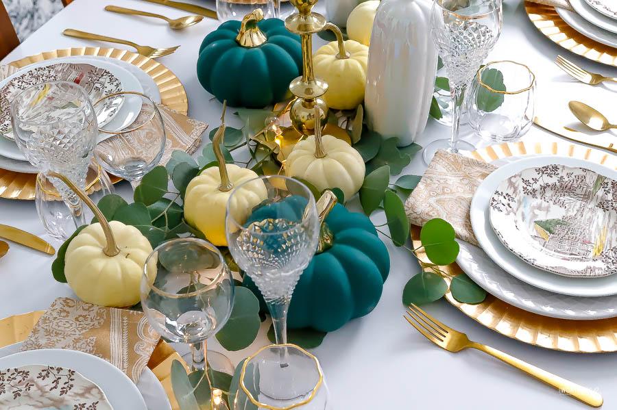 holiday tablescapes