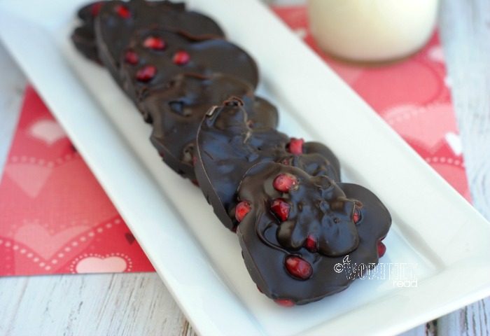 easy Recipe for Dark Chocolate Pomegranate Hearts ­