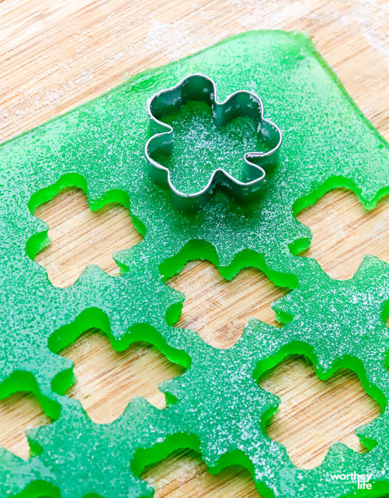 Shamrock cookie cutter