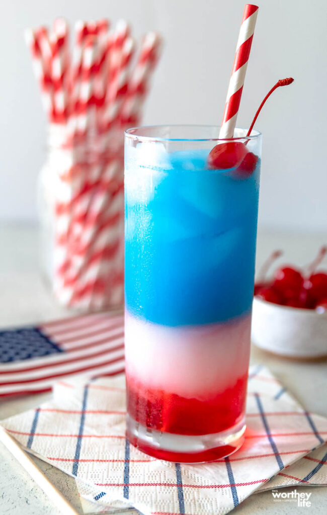 How to make a red, white, and blue layered drink