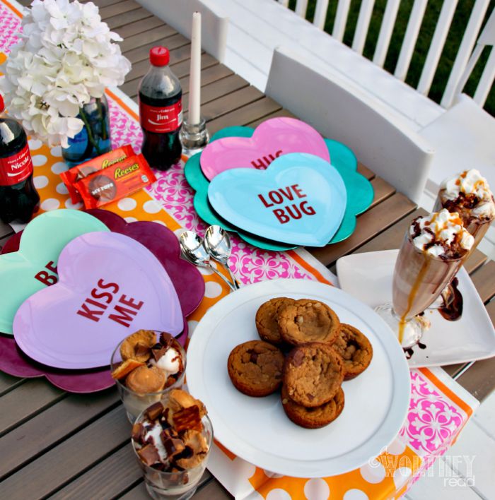 REESES Share Your Summer Date Night Idea