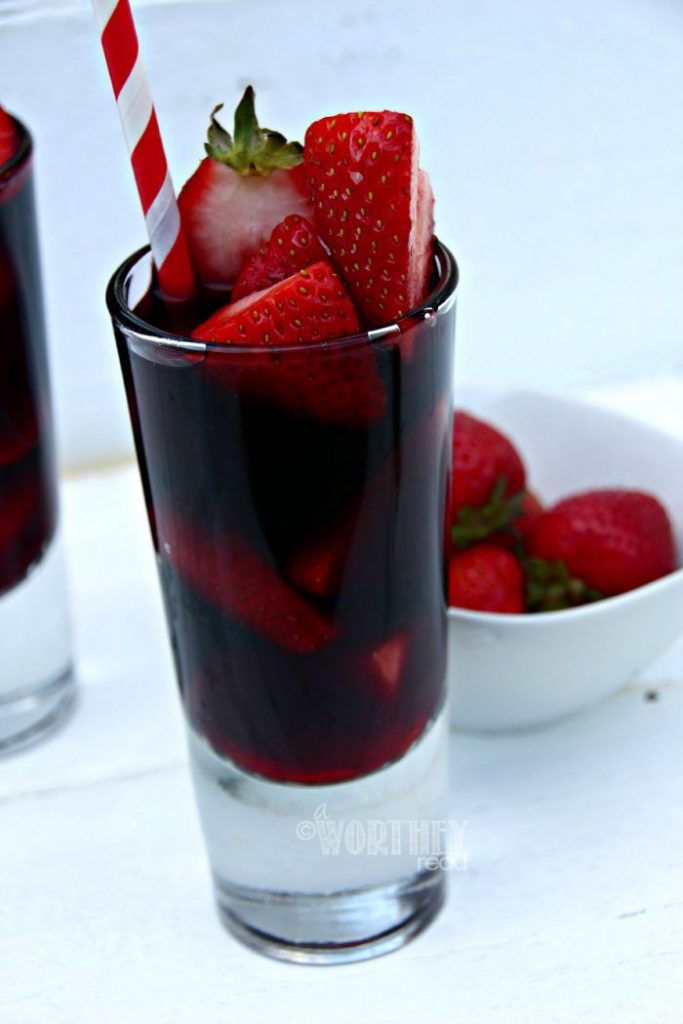 Strawberry Red Vodka Drink Recipe