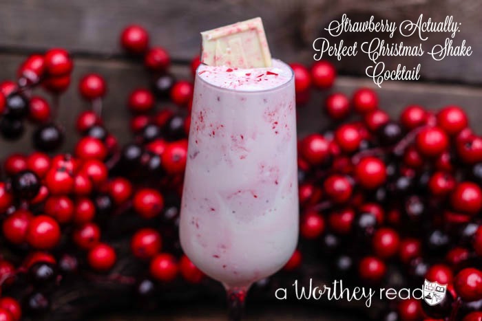 Strawberry Actually: Perfect Christmas Shake Cocktail