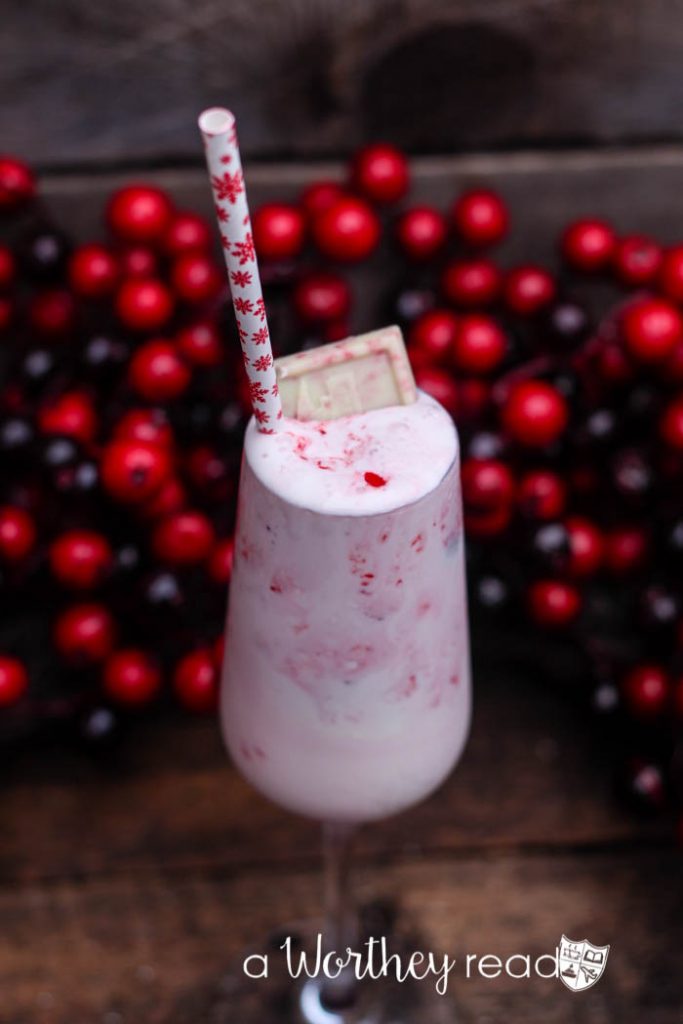 Strawberry Actually: Perfect Christmas Peppermint Shake Cocktail