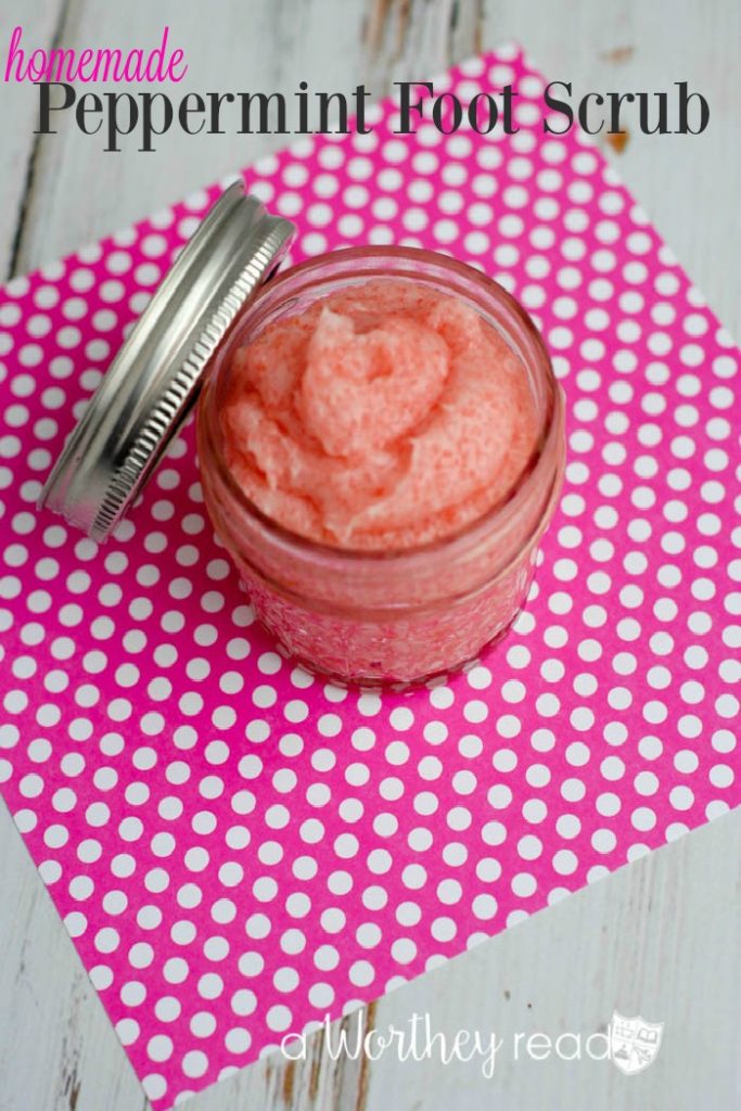 Easy Gift Idea: Homemade Peppermint Foot Scrub