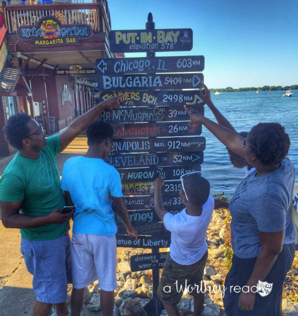 Here's a family vacation in the Midwest for families : Head to Ohio for a family vacation. There are a ton of things to do in the Lake Erie Shores & Island area- Put-In-Bay, Sandusky, Port Clinton. Read my tips on things to do in the Lake Erie area and plan your getaway today! 