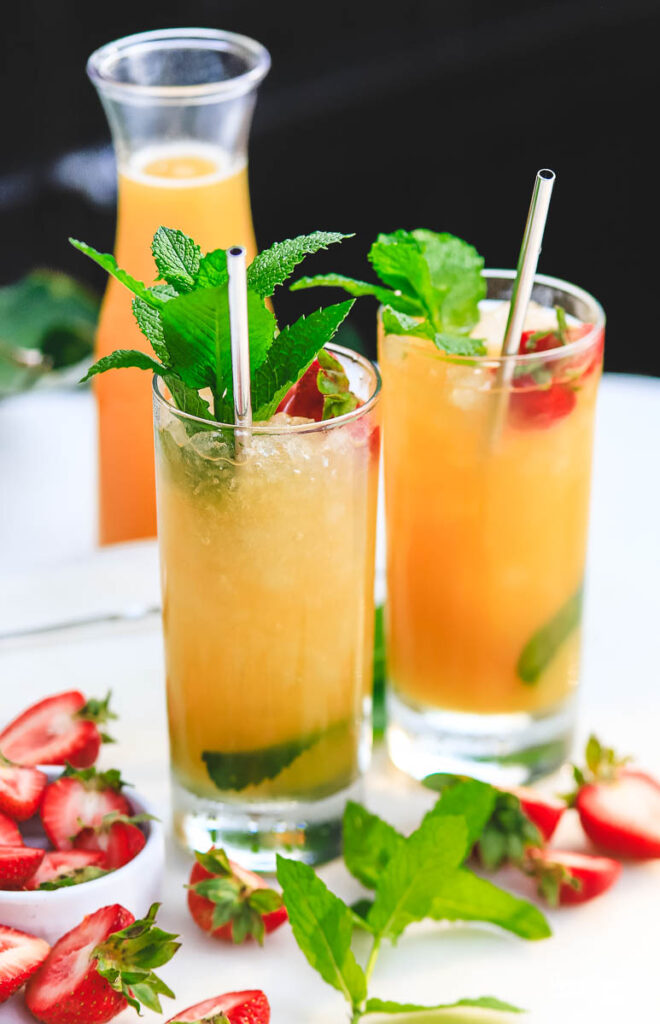 Peach & Strawberry Rum Mojito