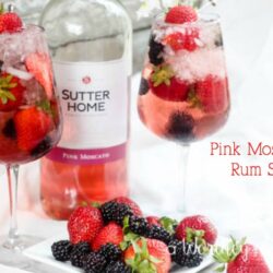 Pink Moscato & Rum Berry Slush