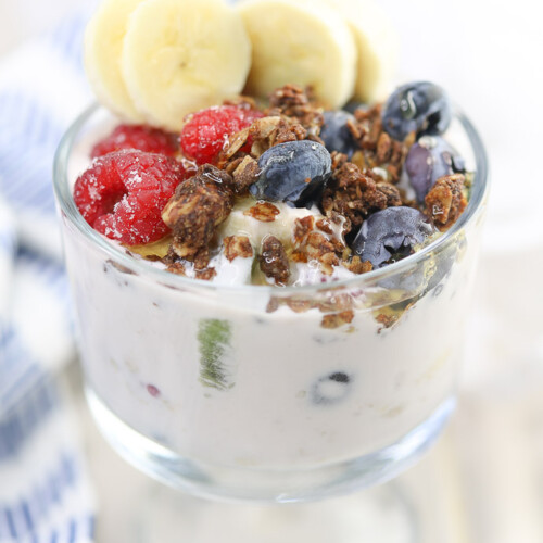 Overnight Oats + Berry Yogurt