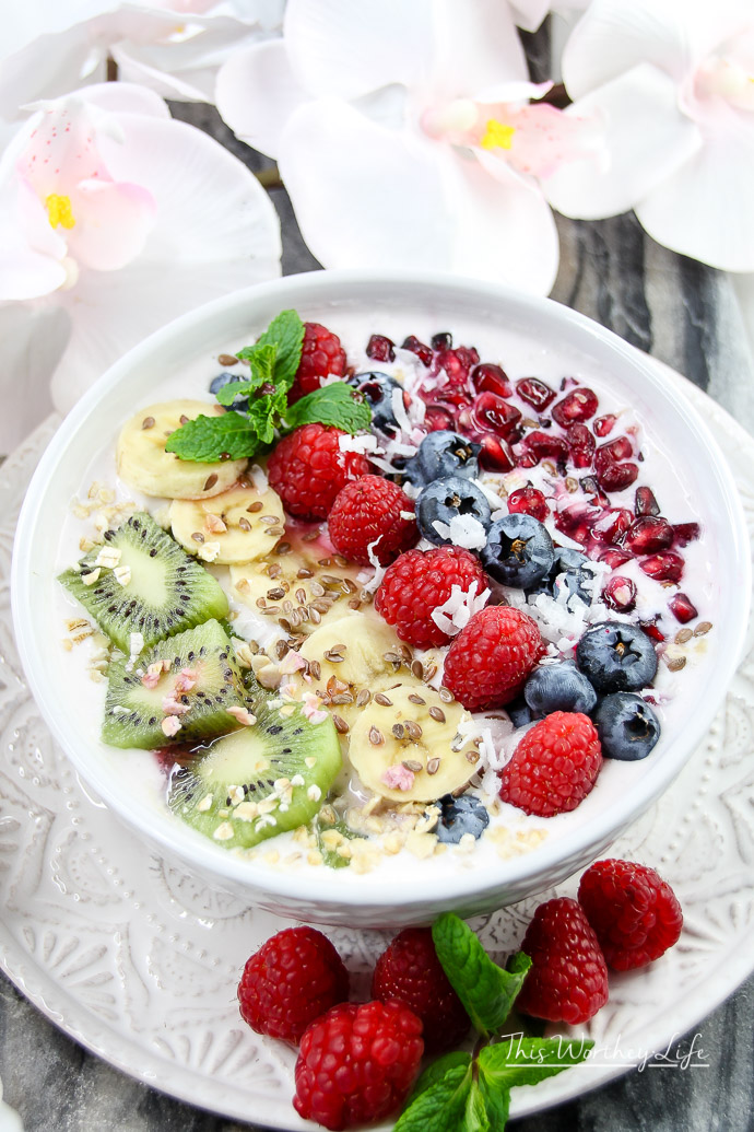 Raspberry Smoothie Bowl + Lush Fruit