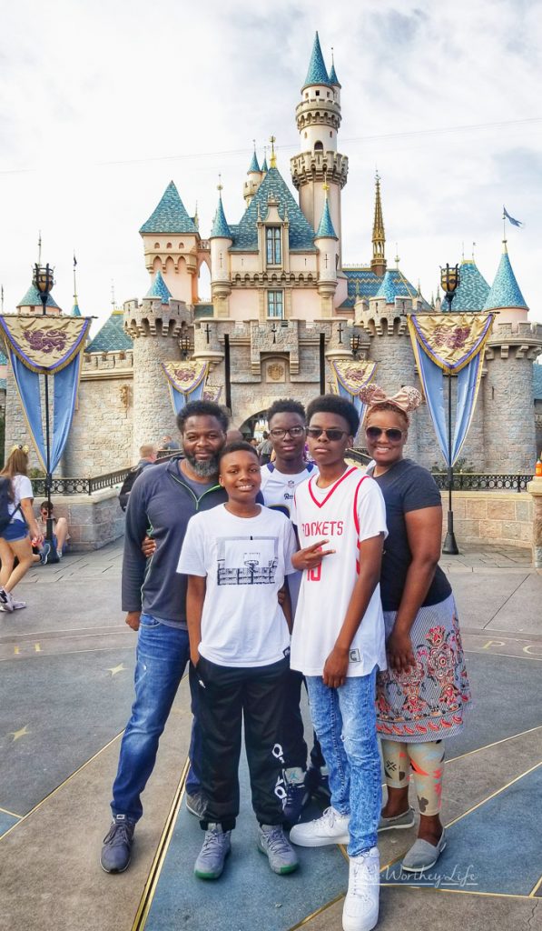 best things to do with teens at Disneyland