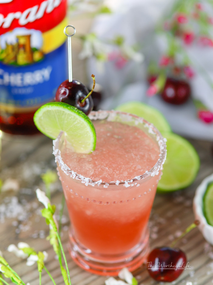 Directions on making a cherry margarita
