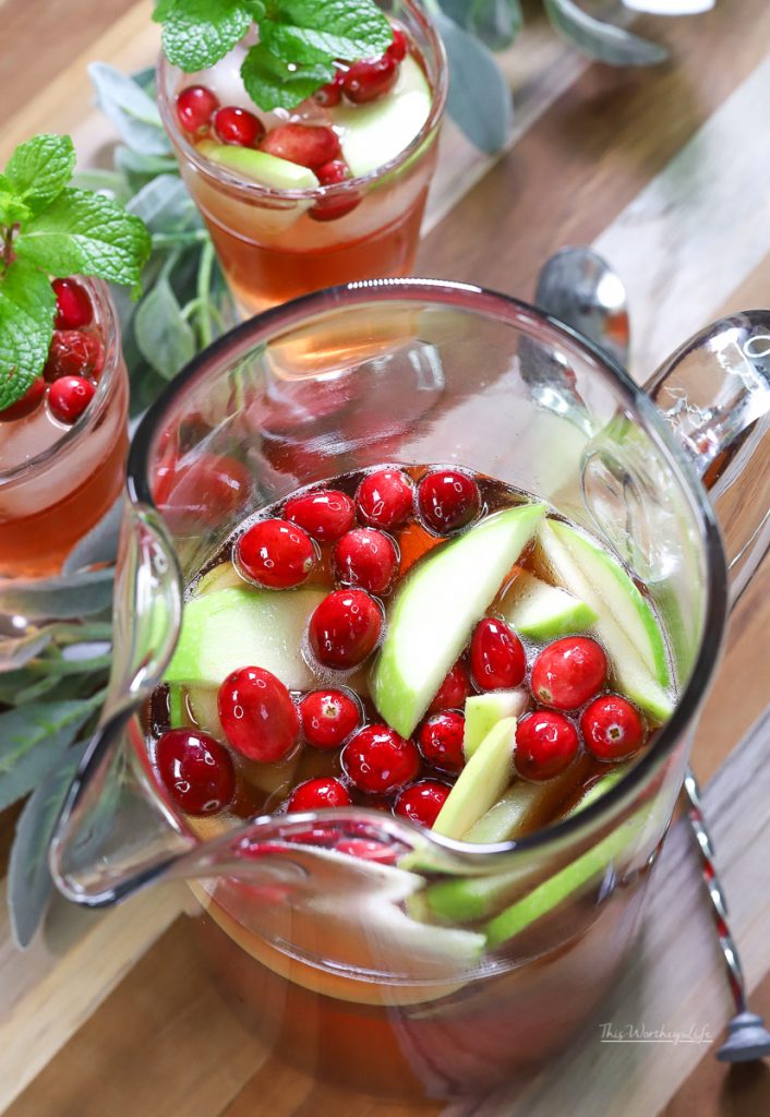 Christmas Cocktail Idea: Holiday Rosé Sparkling Sangria