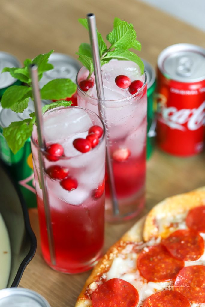 Cranberry Mojito Cocktail