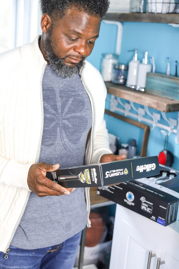 This holiday season, use my grooming tips for men to help you get holiday ready!