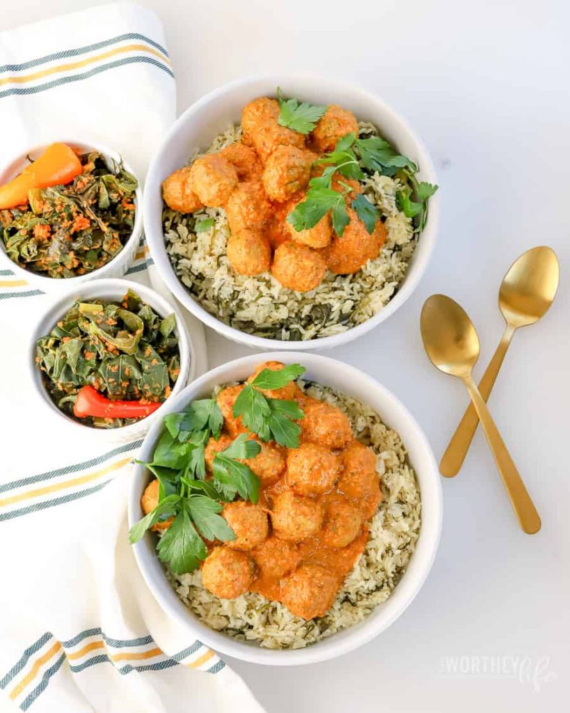 Today on the blog we are showing how we save time using Farm Rich Homestyle Meatballs to make our Curry Meatball and Spinach Rice in the Instant Pot.