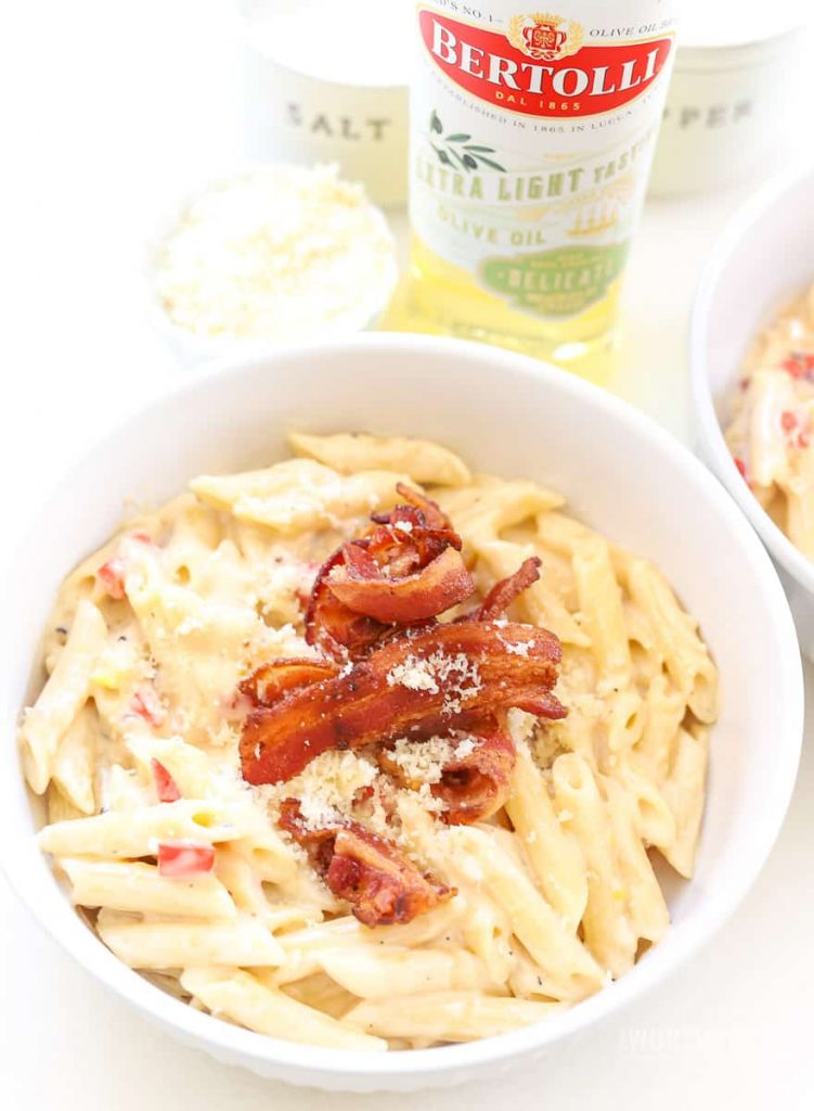 Easy pasta recipe using penne + bacon