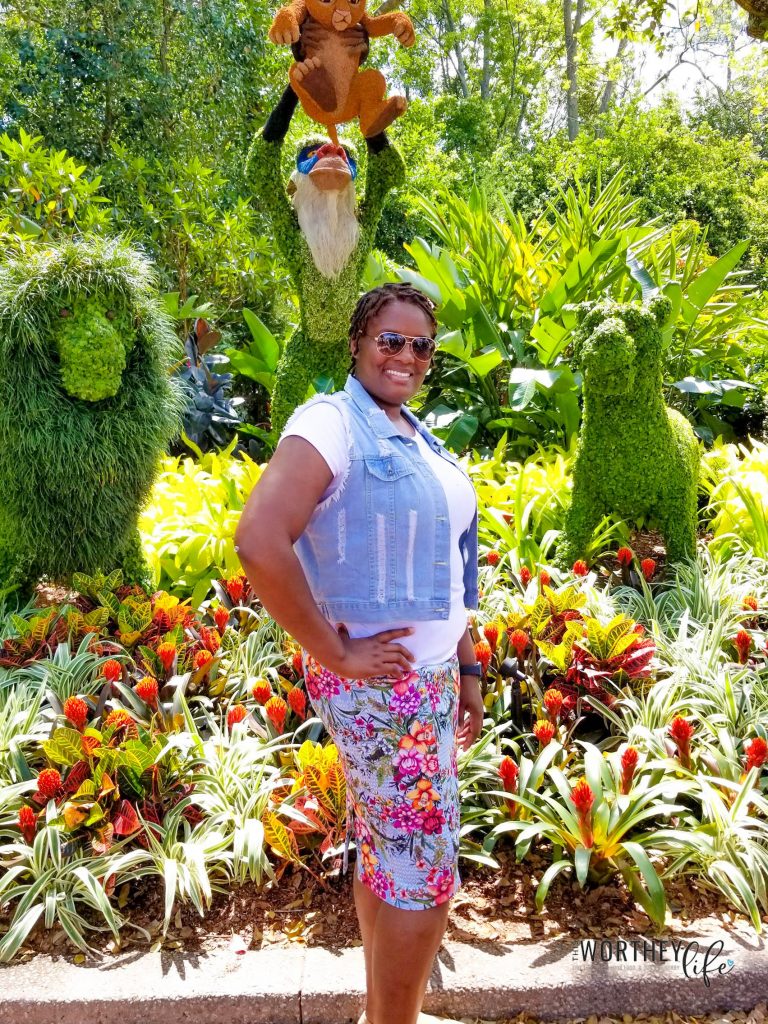 The International Flower and Garden Festival at Epcot is the perfect picture of spring. It's also an event that highlights the beauty of Disney horticulture. I'm sharing 37 things to do while you're there at the Flower & Garden Festival. 