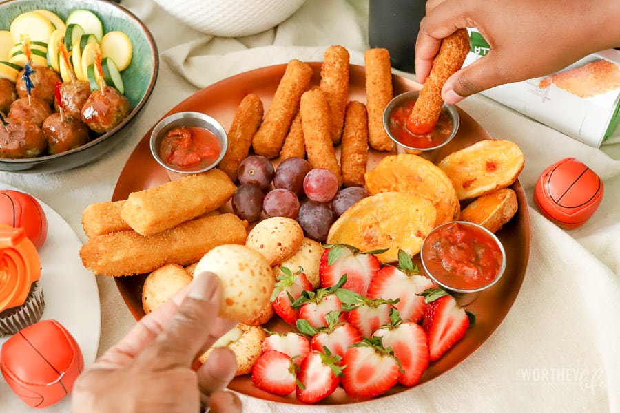 easy-game-day-spread-snack-concession-stand