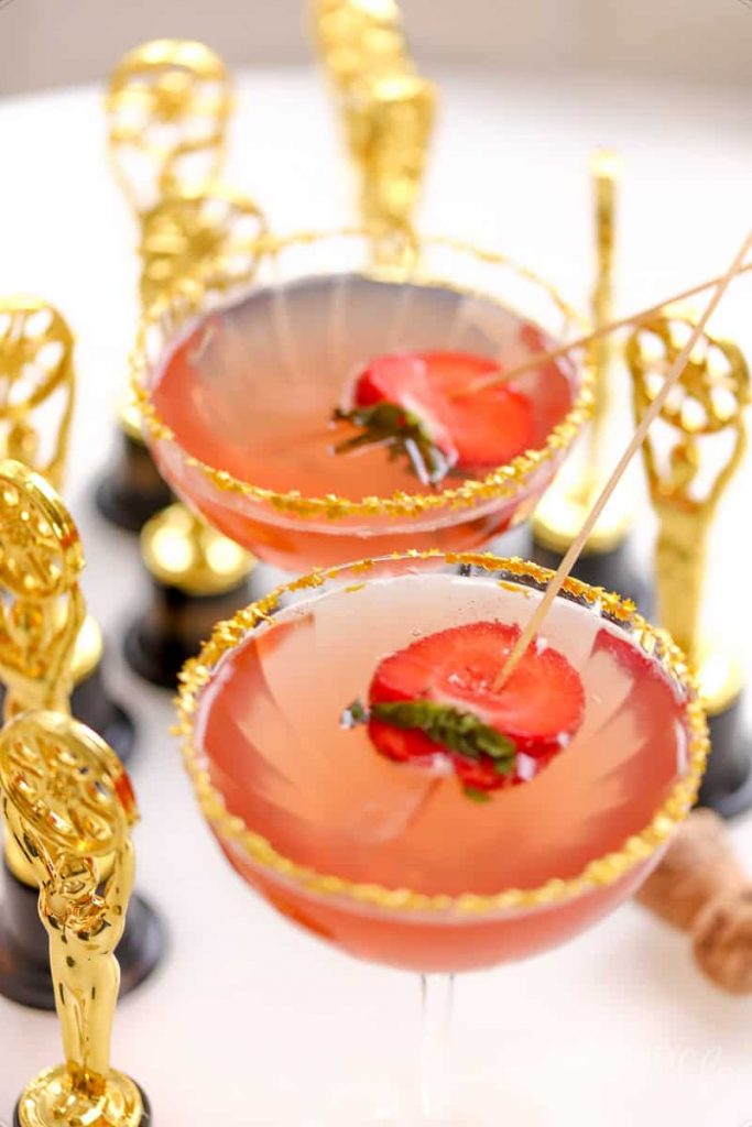 Oscar Rosé Champagne Cocktail