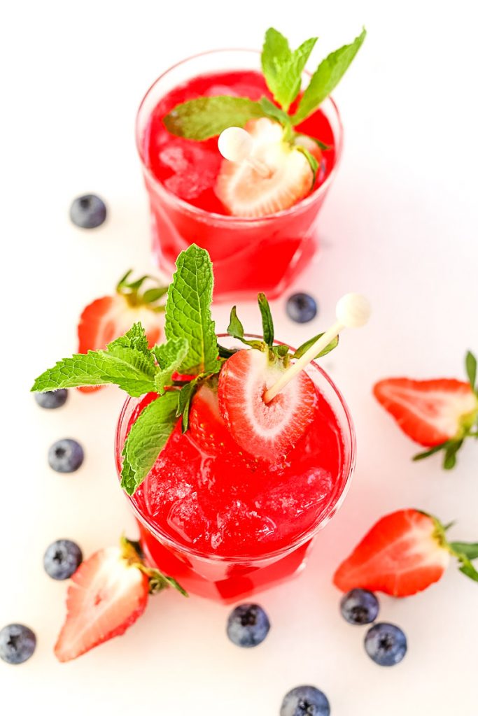 Imagine the sweet flavors of blueberry and strawberry perfectly mixed for maximum effect in this beautiful blueberry cordial cocktail. Well, you don't have to imagine any longer. Make this cocktail now!