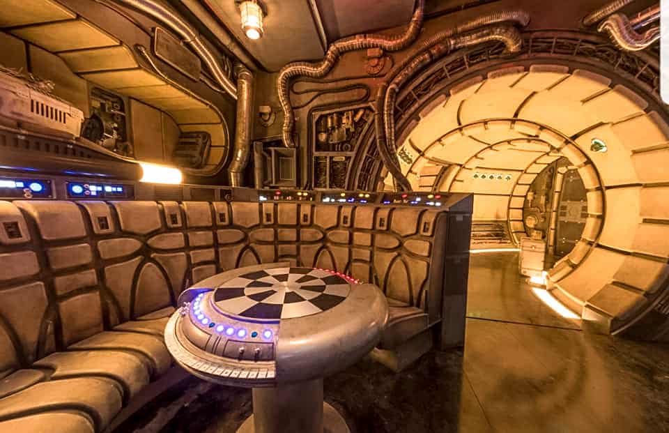 Disneyland Galaxy's Edge