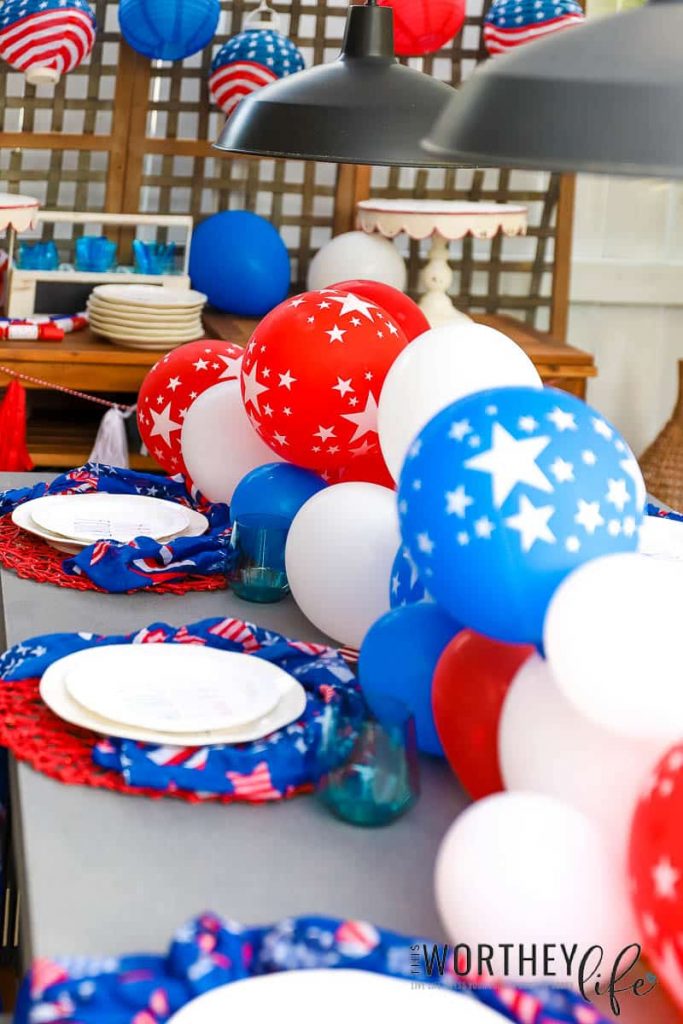 DIY Balloon garland for centerpiece