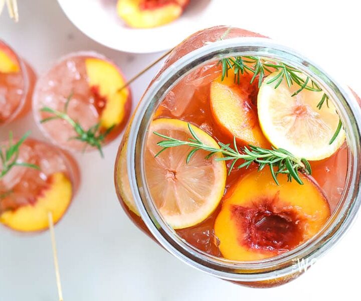Give your autumn tailgating party a kick in the pants with our Black Cherry Cider + Peach Party Punch. It can be made non-alcoholic or with one of your favorite spirits. We're using a non-alcoholic spirit, Seedlip to give our party punch a kick without the alcohol. Grab the recipe down on the blog and serve it up at your next game day or holiday party.