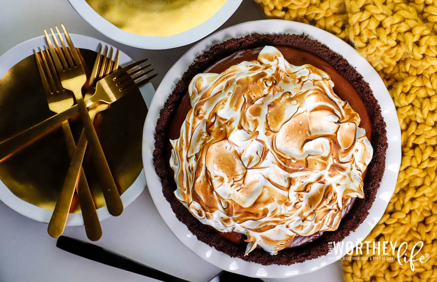 No-Bake Chocolate Cream Pie