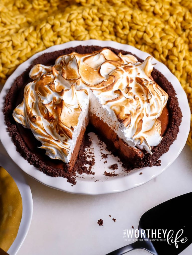 No-Bake Chocolate Cream Pie