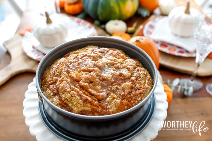 Caramel Apple Coffee Cake