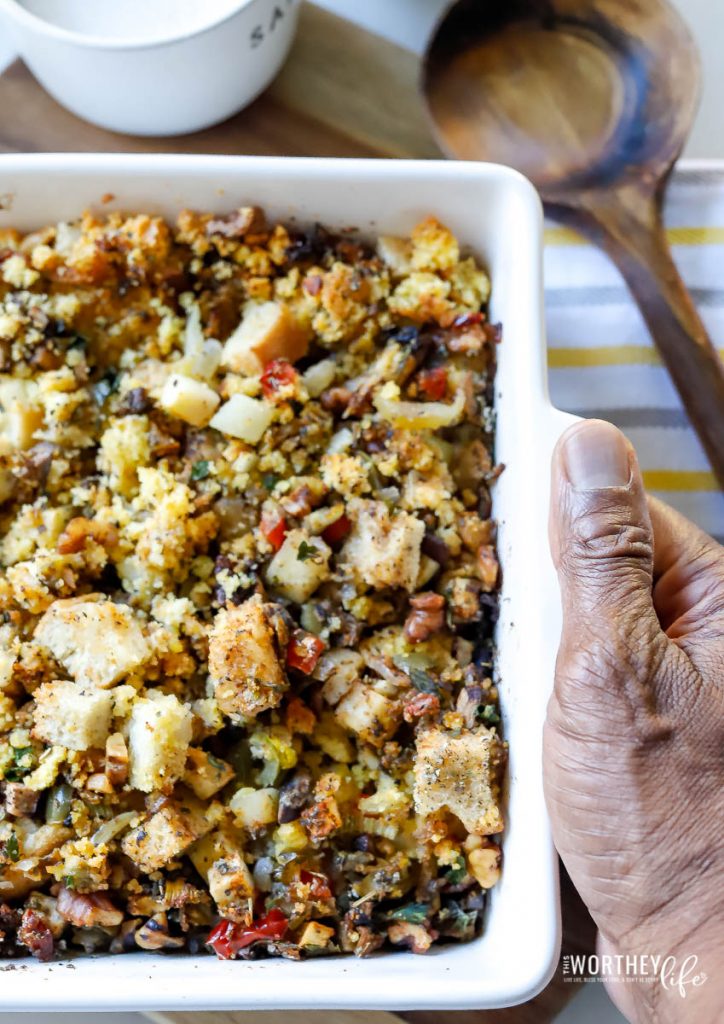 The vegetarian and vegan sides for Thanksgiving is here to stay! So, if you're looking for an easy vegan stuffing recipe using sourdough and cornbread dressing, then this is it! It's 100% meatless and quite possibly the only dressing recipe you're going to need this Thanksgiving.