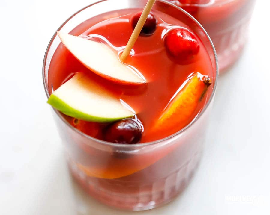 The best fall sangria mocktail
