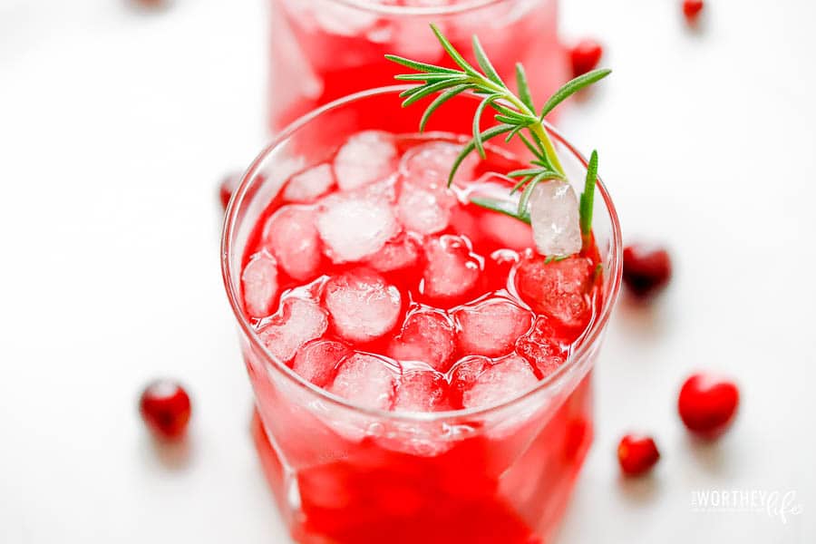 Pom Cranberry Mocktail