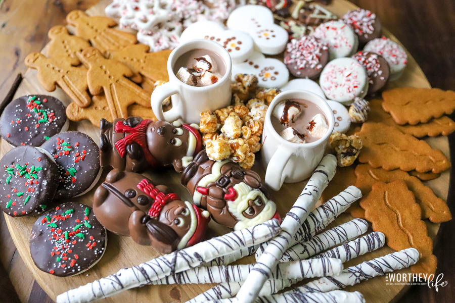 Christmas Hot Chocolate Charcuterie Board