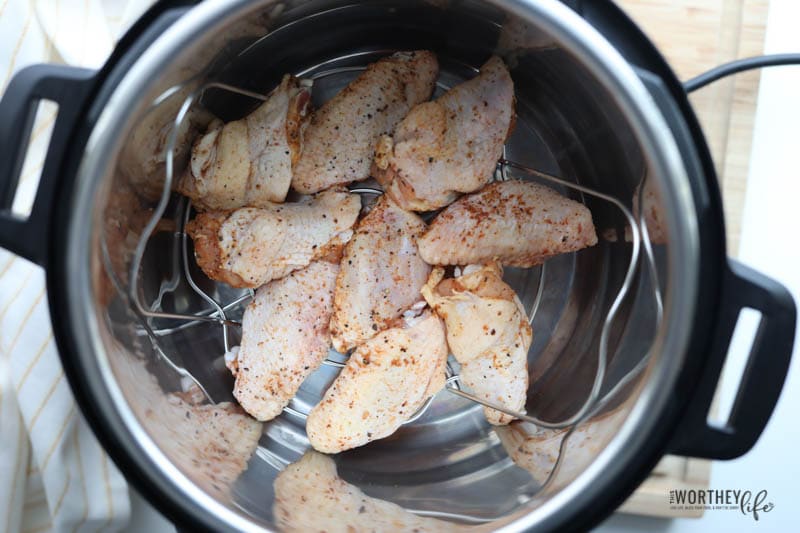 how to cook chicken wings in a Instant Pot