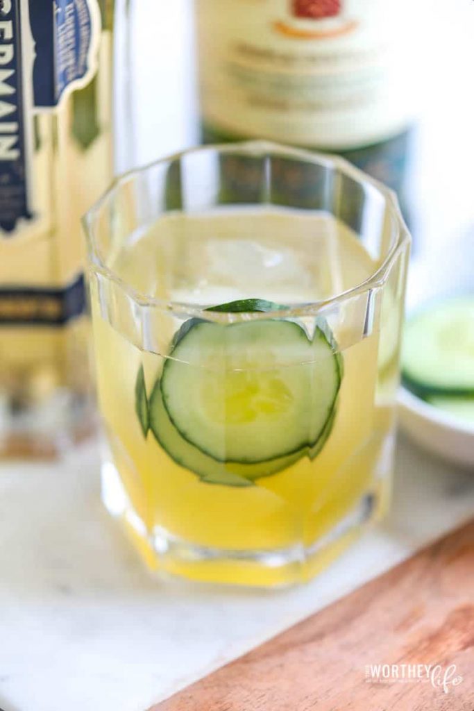 refreshing cucumber drinks