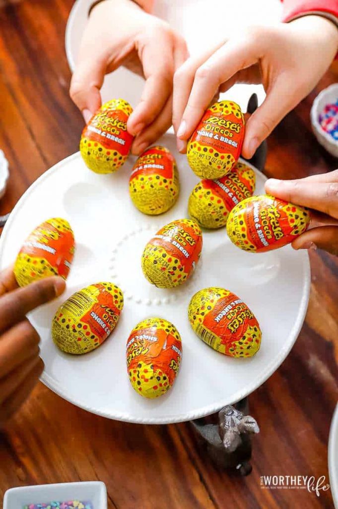 Easter Egg Decorating Contest