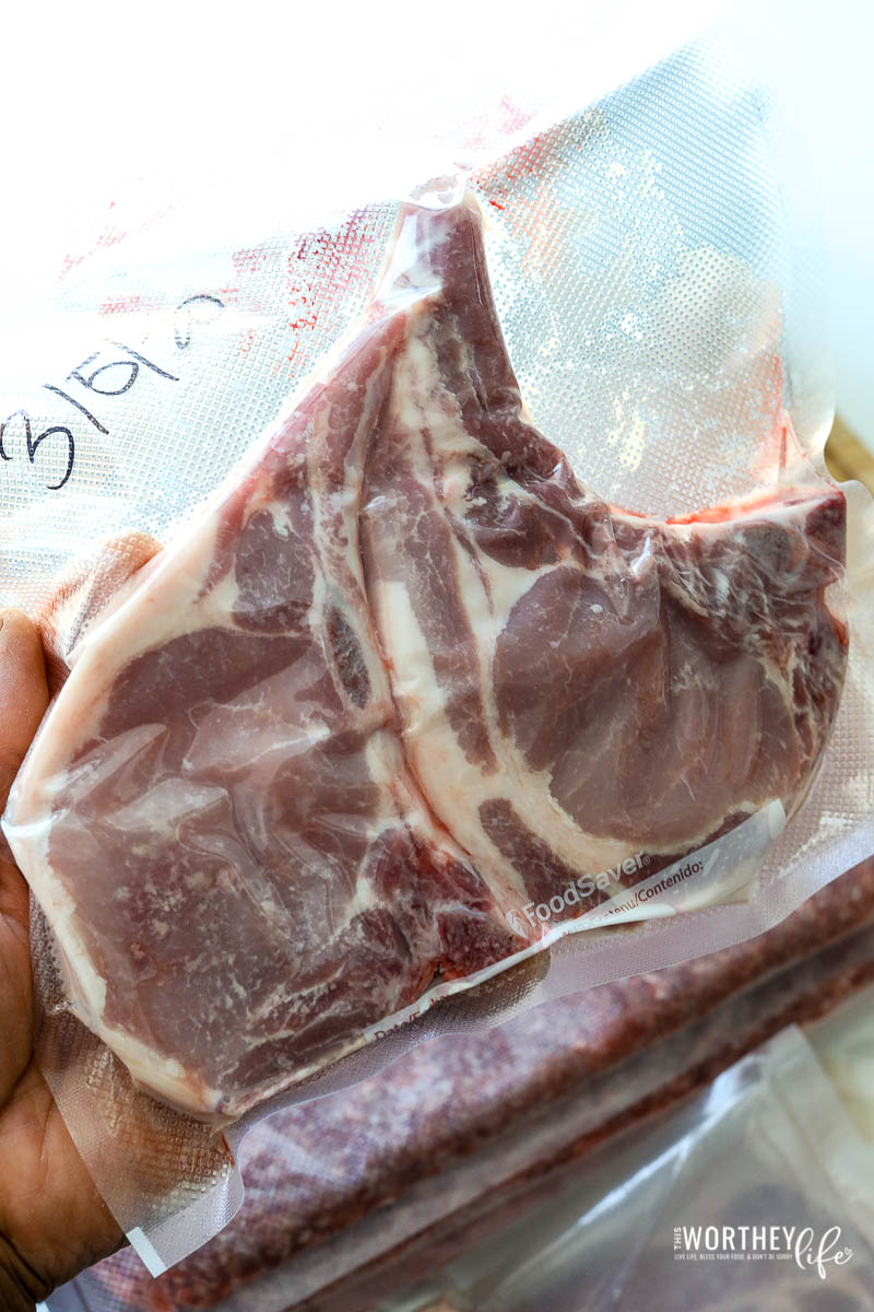 how to freeze meat with Foodsaver