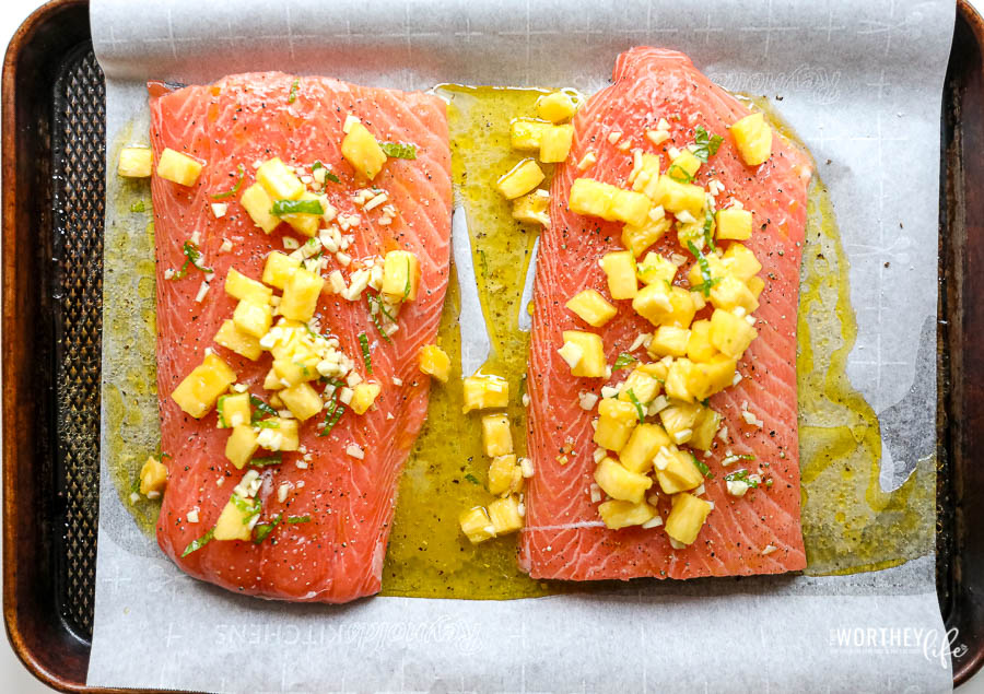 how to marinade salmon with pineapple and honey