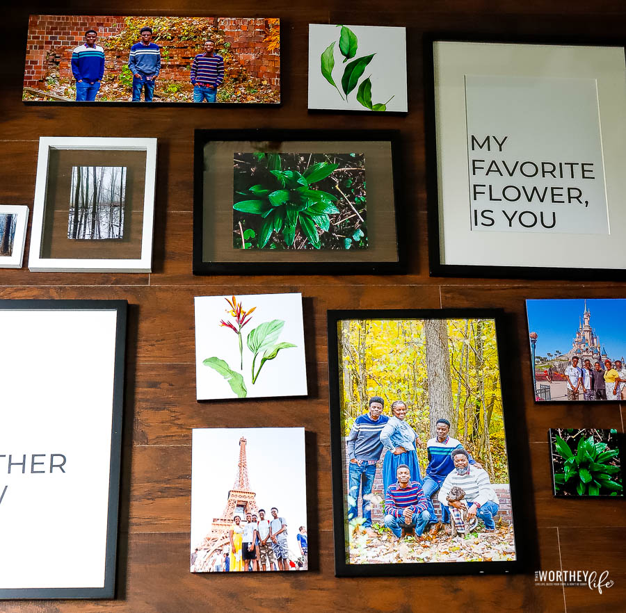 how to create a gallery wall for your living room