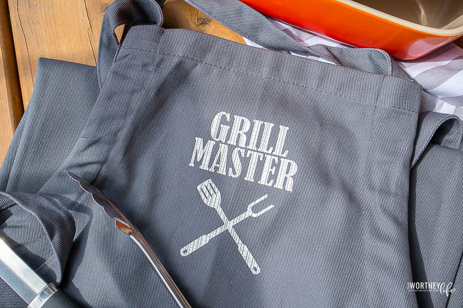 DIY Grill Master Apron | Cricut EasyPress (with SVG)