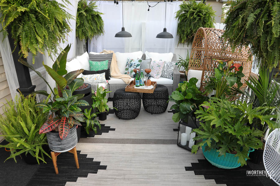 Using different Wicker colors + patterns on your patio
