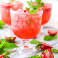 the best strawberry drinks