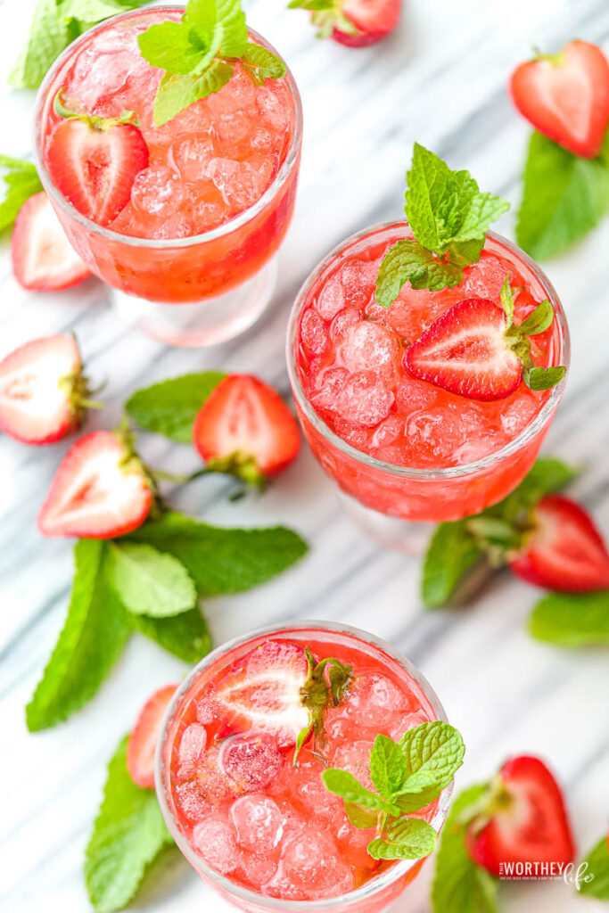 strawberry cocktails