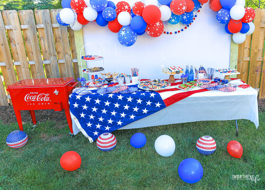 Red, White and Blue Balloon Garland