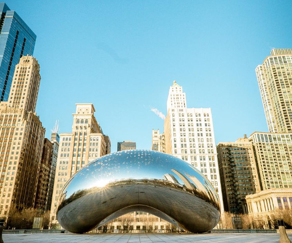 10 Fun Yet Safe Things You Can Do in Chicago Right Now